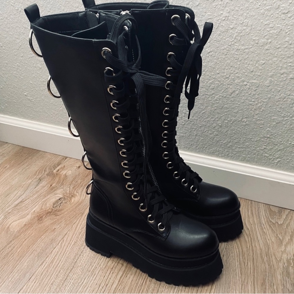 Current Mood Ring of Truth boots
